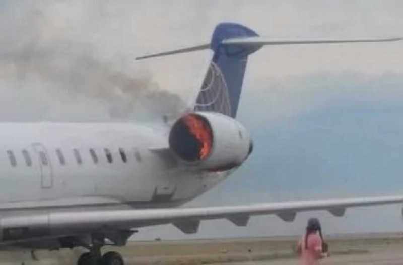 Κινητήρας αεροσκάφους πήρε φωτιά στο αεροδρόμιο Ηρακλείου