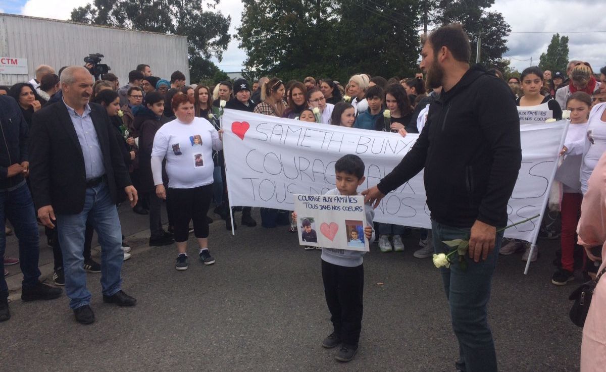 Γαλλία: Οδύνη στην πορεία για ένα 10χρονο αγοράκι που το σκότωσε ασυνείδητος οδηγός
