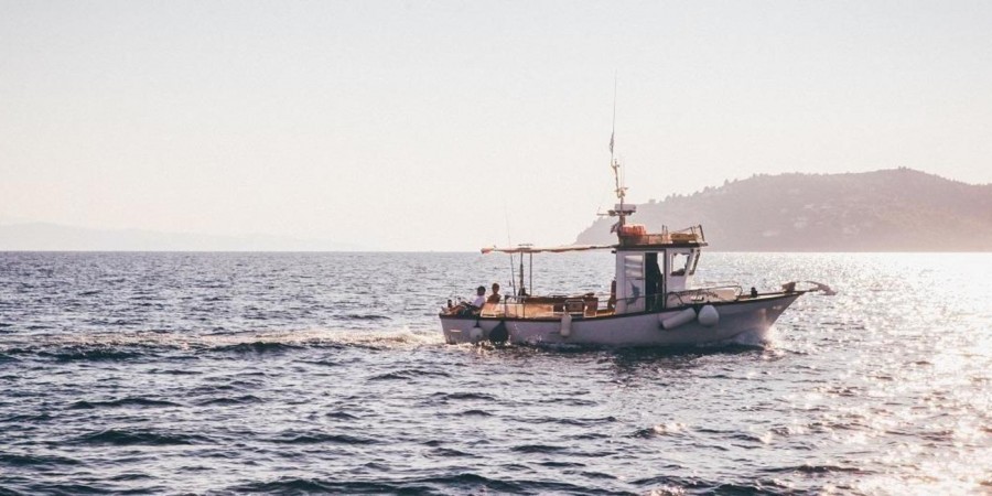 «Καψόνια» σε Ελληνοκύπριους ψαράδες από τον κατοχικό στρατό