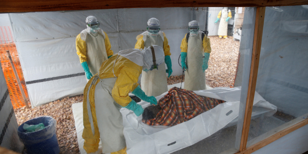 Παγκόσμιος συναγερμός για την υγεία από τον ΠΟΥ για τον Έμπολα