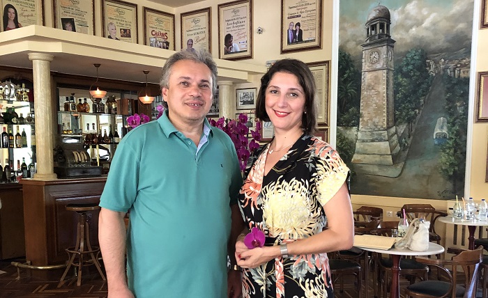 Επίσκεψη της Πρέσβειρας του Μαυροβουνίου στην Ελλάδα Ανα Βουκαντίνοβιτς στο Καφέ Κήπος