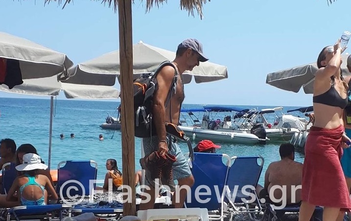 “Αγνώριστος” σε  παραλία των Σφακίων ο Κυριάκος Μητσοτάκης (φωτο)