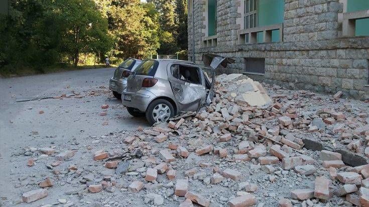 Αλβανία: Ζημιές σε κτίρια από τις σεισμικές δονήσεις