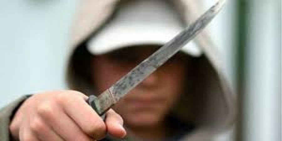 Μαθητής έβγαλε μαχαίρι σε μαθήτρια σε σχολείο της Λεμεσού