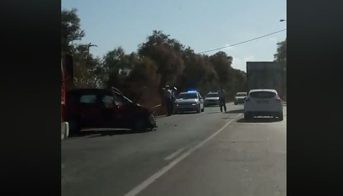 Τροχαίο ατύχημα το πρωί στη Γεωργιούπολη Χανίων (βίντεο)