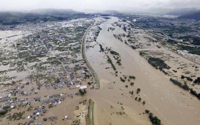 Ιαπωνία: Τουλάχιστον 35 άνθρωποι έχασαν τη ζωή τους εξαιτίας του τυφώνα Χαγκίμπις