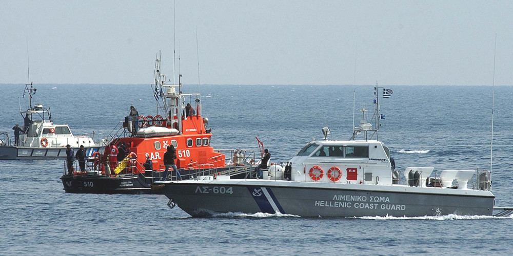 Θρίλερ στα Ν. Μουδανιά: 40χρονος βρέθηκε νεκρός στο κατάστρωμα κατασχεμένου πλοίου