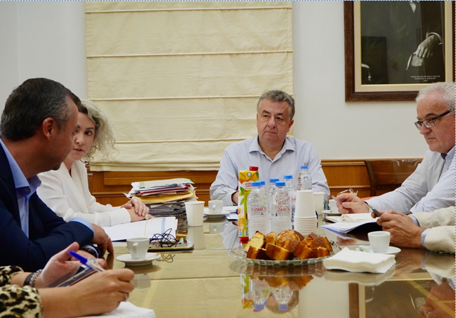 Σύσκεψη για ενίσχυση των μονάδων υγείας στην Κρήτη