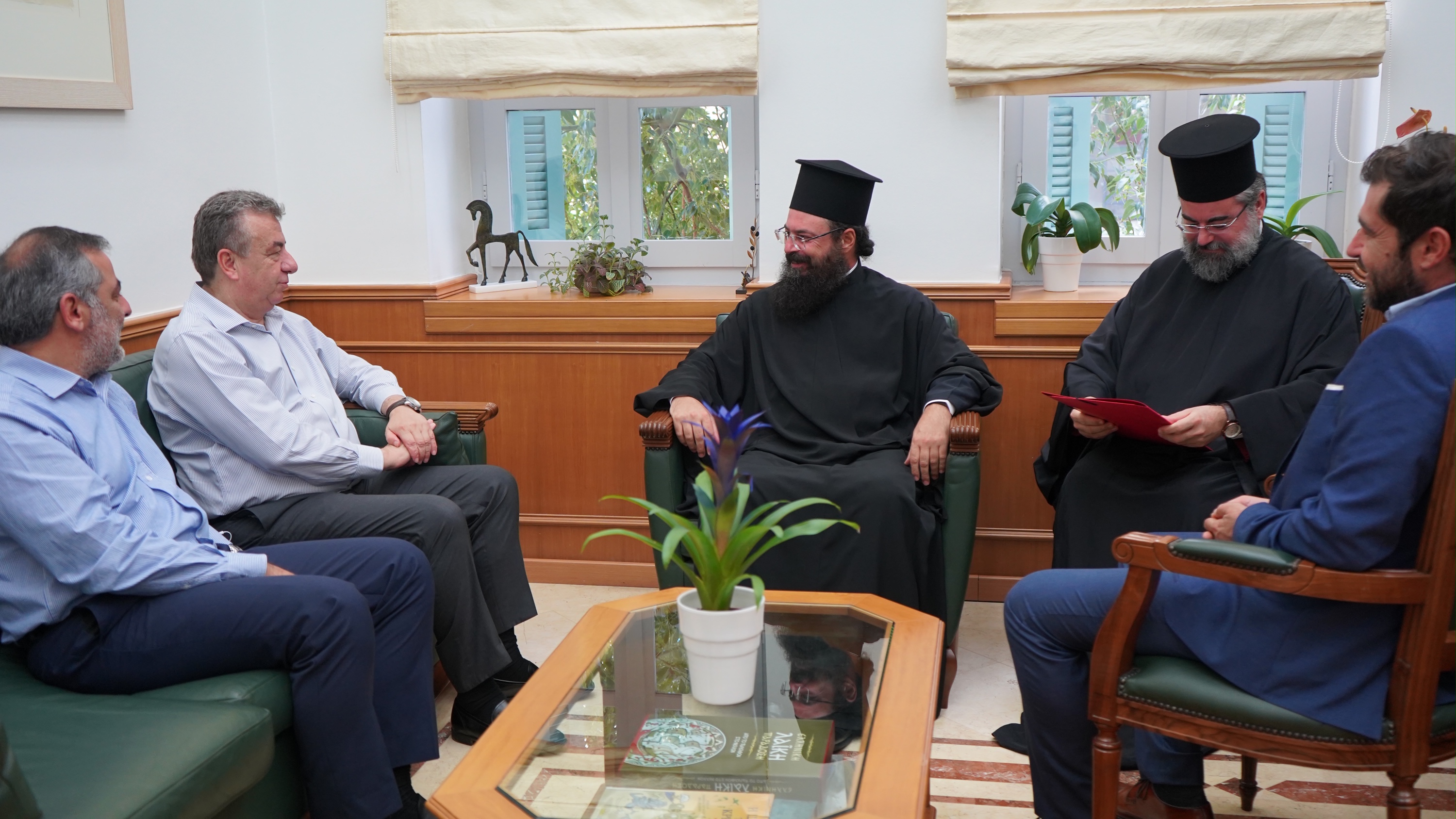 Η Περιφέρεια στηρίζει την ενεργειακή αναβάθμιση του εκκλησιαστικού γηροκομείου Τζερμιάδο