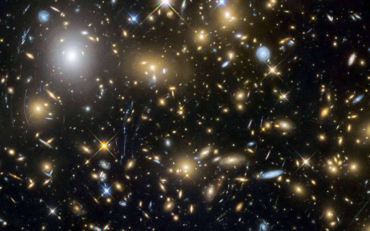 Τι είναι οι «συγχρονισμένοι γαλαξίες» που πονοκεφαλιάζουν τους επιστήμονες