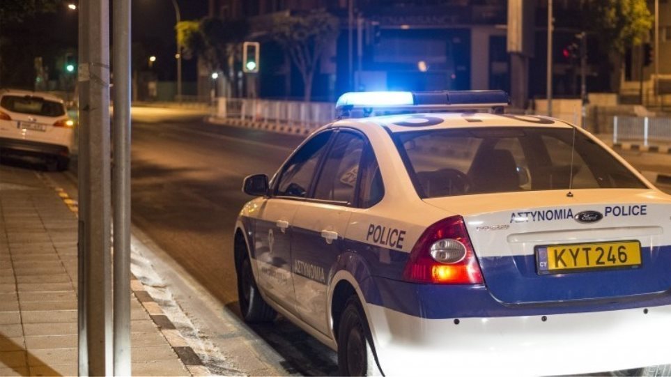 Κύπρος: Πήγε σε ραντεβού με γυναίκα, τον απήγαγαν δύο άντρες, τον έδειραν και τον λήστεψαν