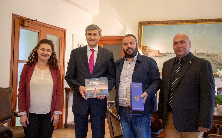 Εθιμοτυπική επίσκεψη του Πρέσβη της Δημοκρατίας της Μολδαβίας στον Δήμο Χανίων