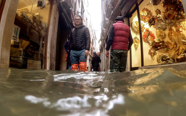 Ποιος φταίει για τις ιστορικές πλημμύρες της Βενετίας