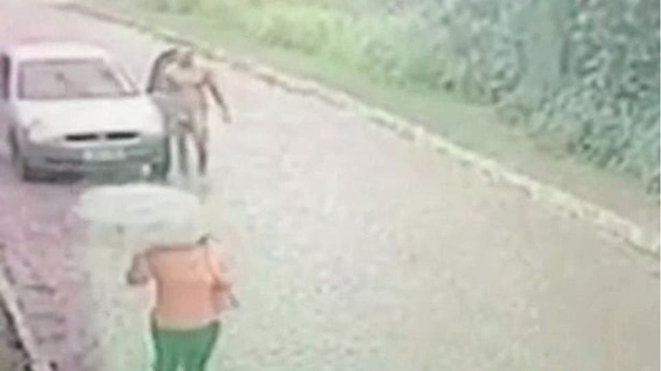 Βραζιλία: Γυμνός άντρας κυνηγά γυναίκα για να τη βιάσει στη μέση του δρόμου (βίντεο)