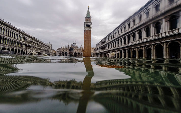 Ζημιά στον τουρισμό της Βενετίας από τις ιστορικές πλημμύρες
