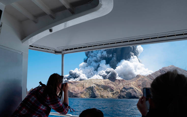Τέλος οι έρευνες για τους δυο αγνοούμενους από την έκρηξη ηφαιστείου στη Ν. Ζηλανδία