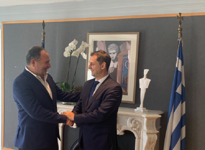 Συνάντηση προέδρου ΠΕΔ Γιάννη Κουράκη με τον υπουργό Τουρισμού