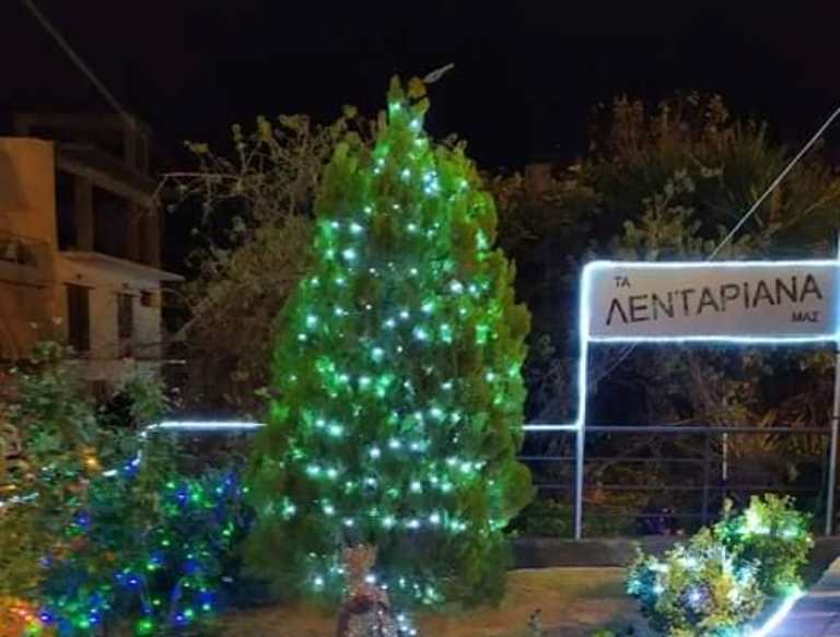 Τα Λενταριανά άναψαν το χριστουγεννιάτικο δέντρο τους και το διασκέδασαν (Φώτο)