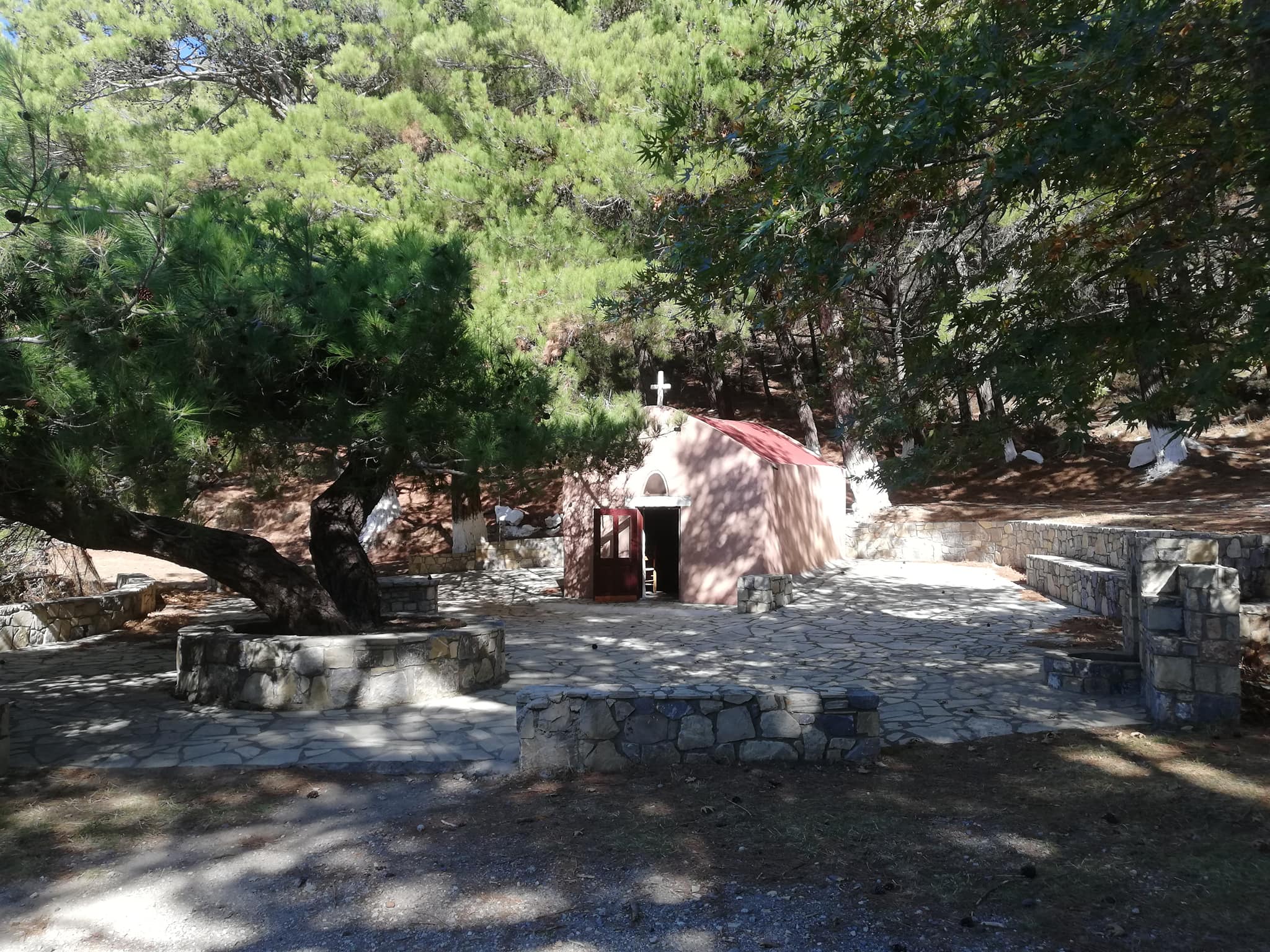 Πεζοπορία σε Μοναστηράκι – Θρυπτή – Καβούσι από τον Ορειβατικό Σύλλογο Αγίου Νικολάου