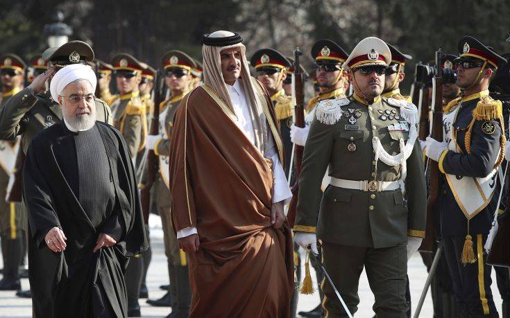 Ο εμίρης του Κατάρ ζητά περιφερειακή αποκλιμάκωση σε μια «ευαίσθητη» περίοδο