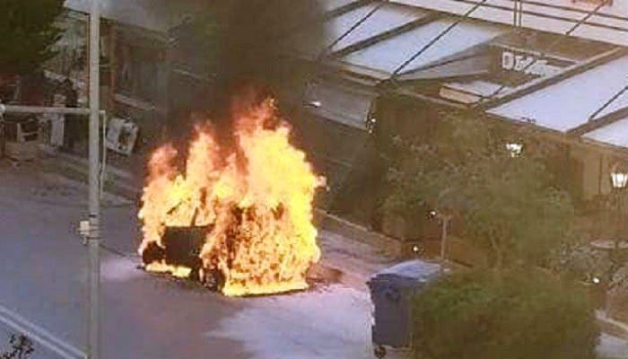 Αμάξι στο Ρέθυμνο έγινε παρανάλωμα του πυρός (φωτο)