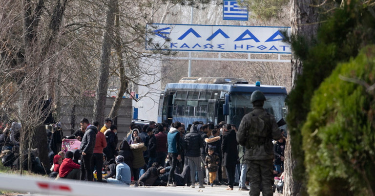 Η Τουρκία στέλνει διαρκώς μετανάστες στα σύνορα με Ελλάδα -Τουλάχιστον 1.500 στον Εβρο