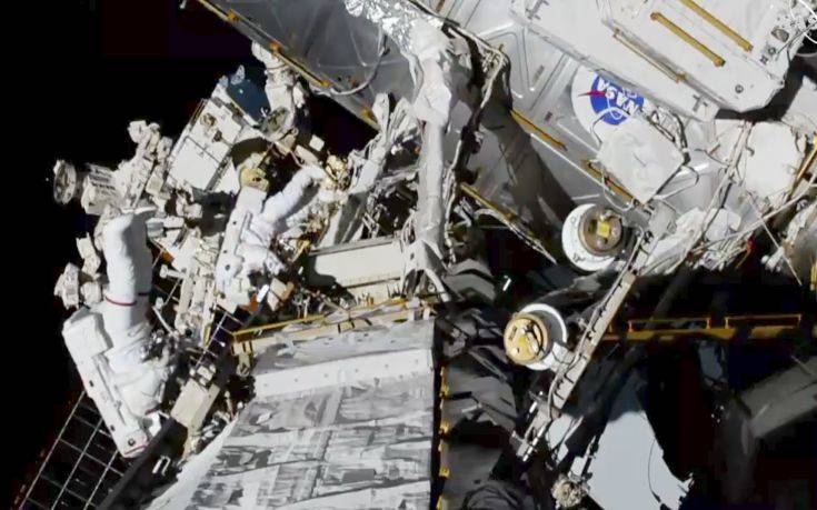 NASA: Τέλος οι δοκιμές για αποστολή στη Σελήνη – Με κορωνοϊό μέλη του προσωπικού