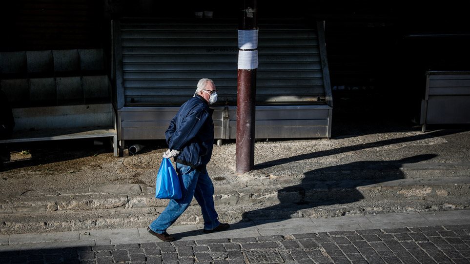 Κρούσματα κορωνοϊού: Η επιδημιολογική εικόνα στην Ελλάδα-H κρισιμότητα αυτής της εβδομάδας