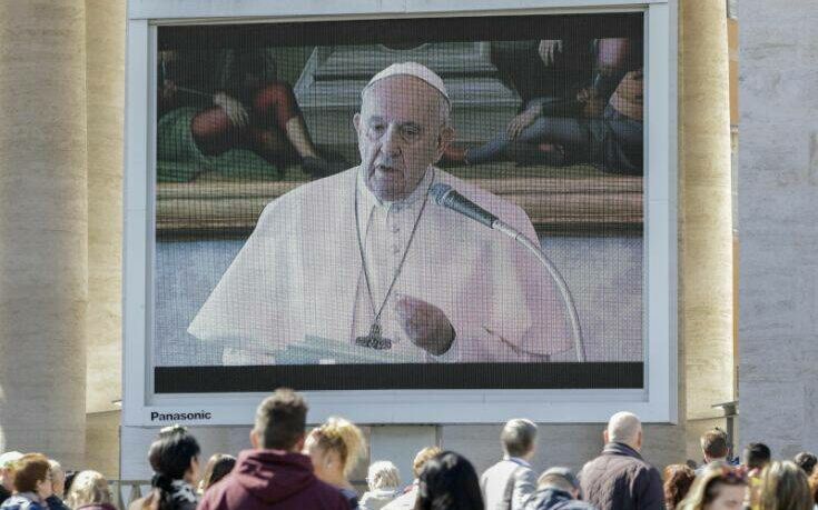 Ο Πάπας Φραγκίσκος εκφώνησε το μήνυμα της Κυριακής μέσω Ιντερνετ