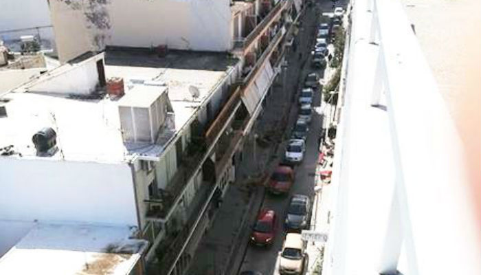 Ποια απαγόρευση κυκλοφορίας; Μποτιλιάρισμα στην οδό Περίδου στα Χανιά (φωτο)