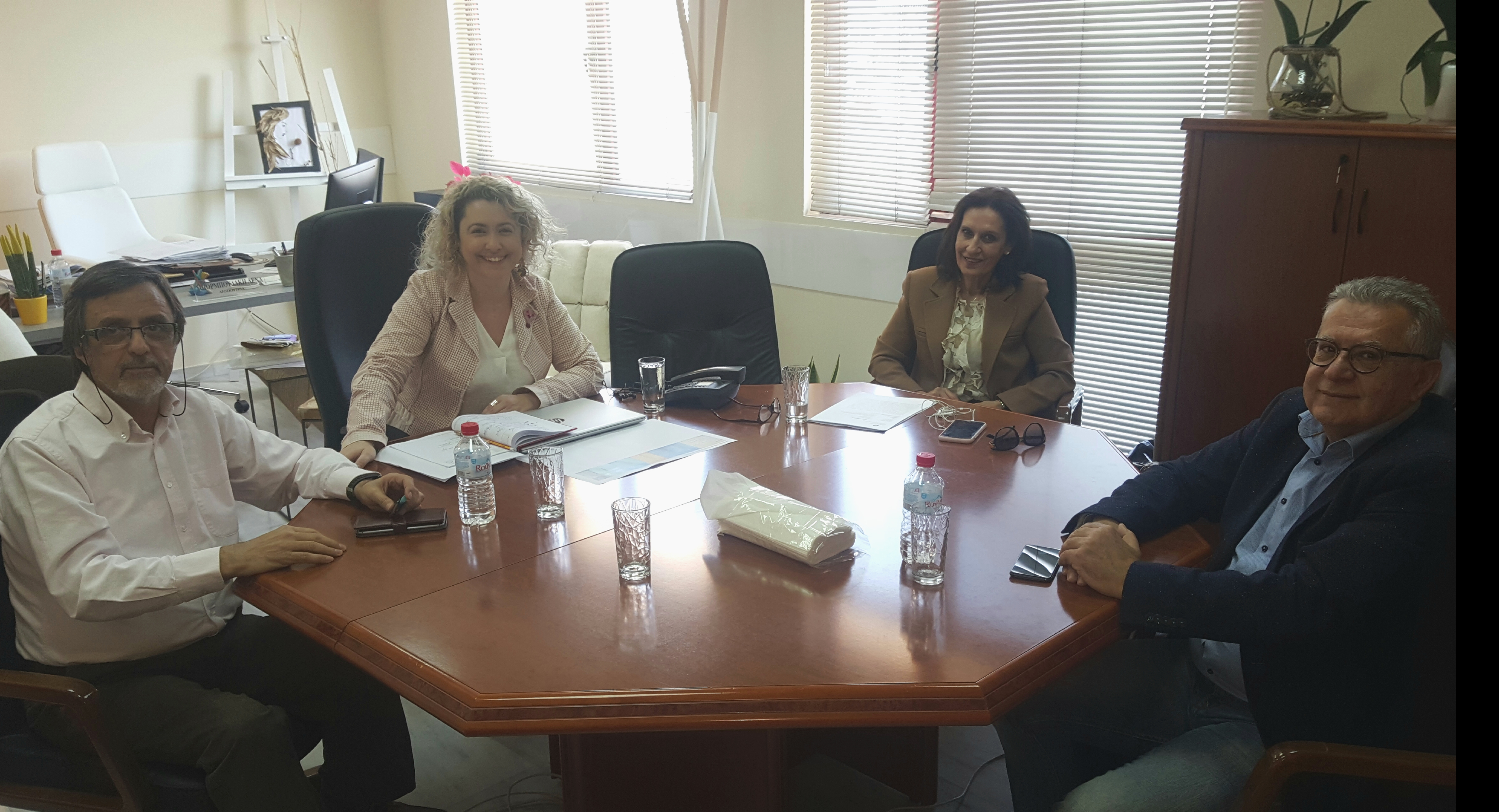 Σύσκεψη στα γραφεία της 7ης ΥΠΕ για την κοινότητα των Ρομά στο Ηράκλειο