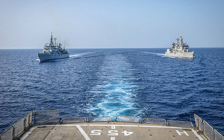 Εντυπωσιακές εικόνες από την άσκηση του Πολεμικού Ναυτικού σε Μυρτώο και Κρητικό πέλαγος