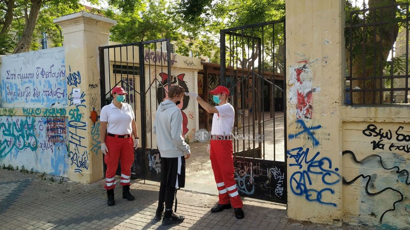Καταγγελία για επίθεση σε εθελοντές Σαμαρείτες έξω από σχολείο των Χανίων