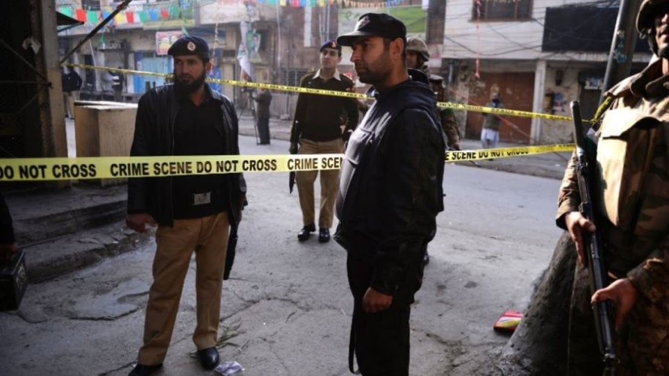 Πακιστάν: Συνελήφθη ζευγάρι που κατηγορείται ότι σκότωσε την 7χρονη υπηρέτριά του