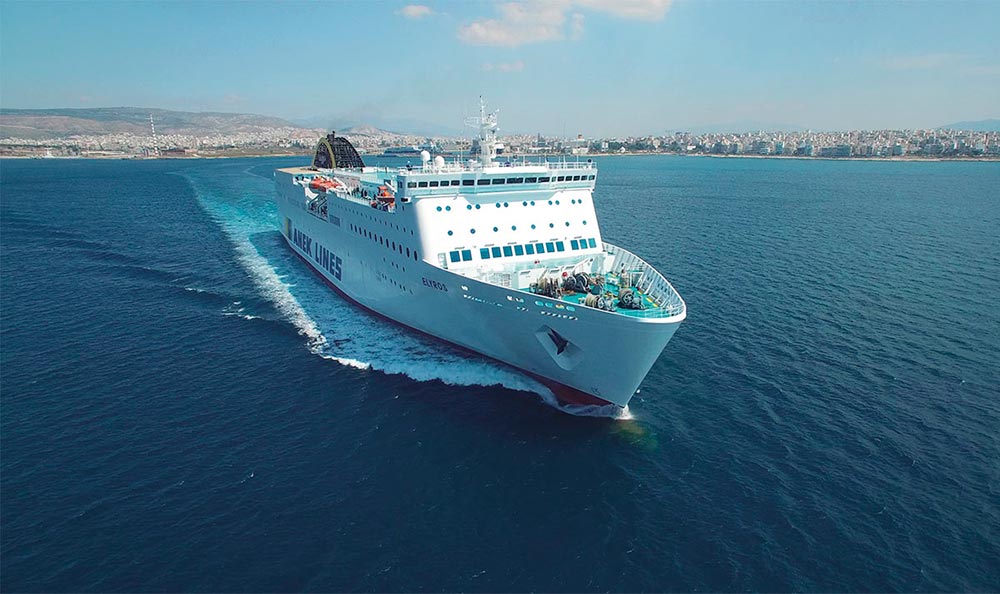Επέστρεψε το “Έλυρος” στο λιμάνι της Σούδας λόγω τραυματισμού επιβάτιδος