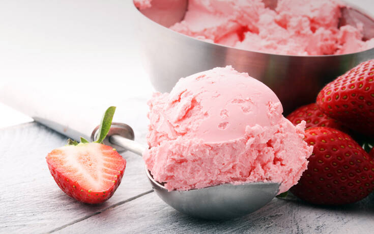 Πώς να φτιάξετε σπιτικό παγωτό φράουλα