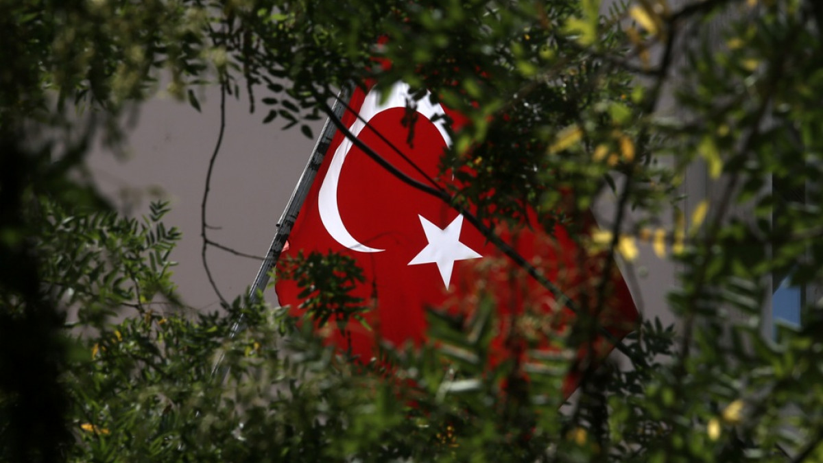 Η Τουρκική οικονομία καταρρέει