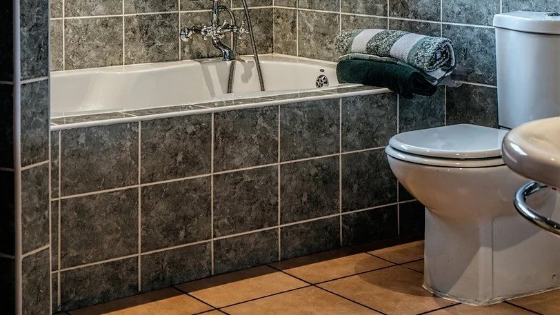 Εταιρεία που φτιάχνει λεκάνες τουαλέτας πληρώνει 10.000 δολάρια για… δοκιμαστή
