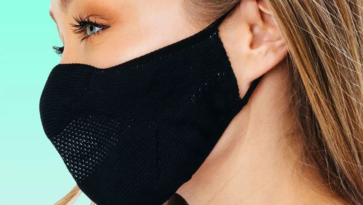 Πώς να φροντίσετε την επιδερμίδα σας αν φοράτε πολλές ώρες τη μάσκα προστασίας