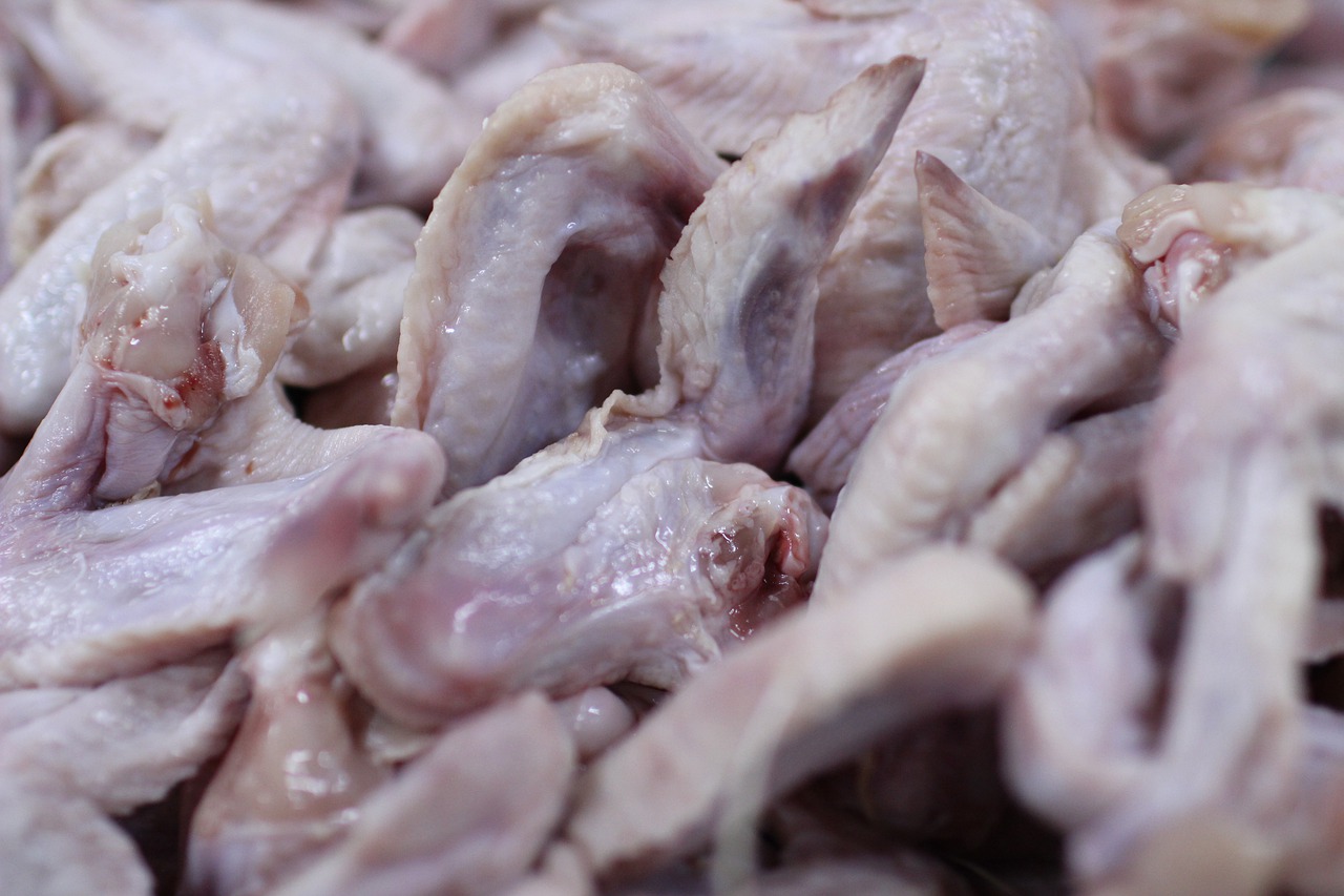 Κίνα: Βρέθηκε κορωνοϊός σε κατεψυγμένες φτερούγες κοτόπουλου