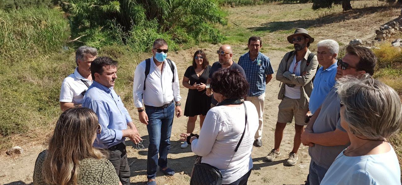 Θέματα υποδομών στην επίσκεψη του Αντιπεριφερειάρχη Ηρακλείου στο Ίνι του δήμου Μινώα