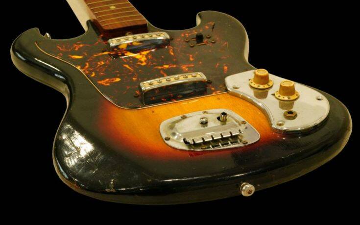 Τζίμι Χέντριξ: Εκτίμησαν την κιθάρα του για 42.000 ευρώ -Τελικά πουλήθηκε σε  4πλάσια τιμή