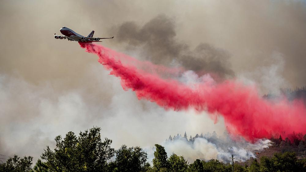 Πυρκαγιά στην κοιλάδα της Νάπα προκαλεί την αναγκαστική εκκένωση νοσοκομείου και σπιτιών