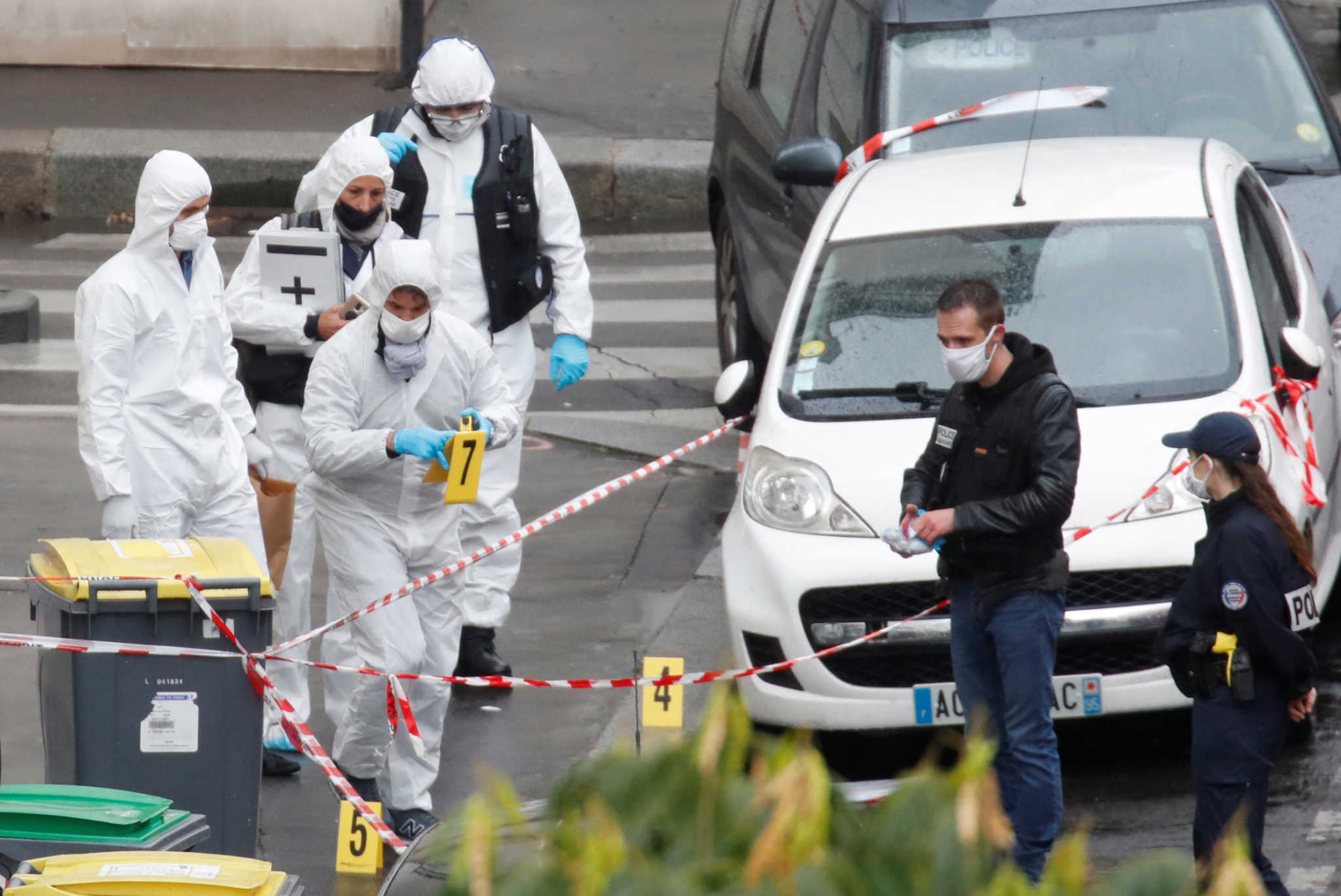 Ομολόγησε ο δράστης της επίθεσης στα παλιά γραφεία του Charlie Hebdo