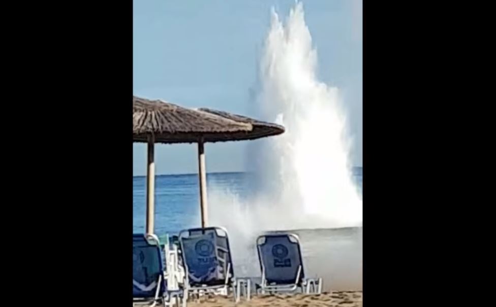 Εντυπωσιακή εξουδετέρωση βόμβας σε παραλία του Ηρακλείου! (βίντεο)
