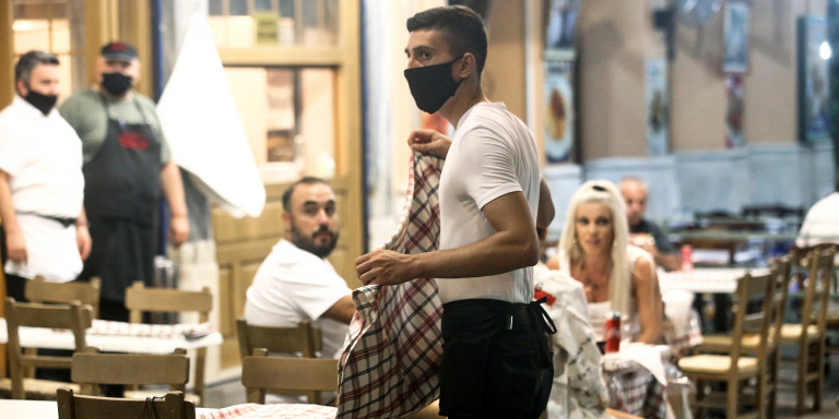 Κρήτη – Κορωνοϊός: Έκλεισαν δύο καφετέριες! Είχαν πελάτες χωρίς τα απαιτούμενα έγγραφα