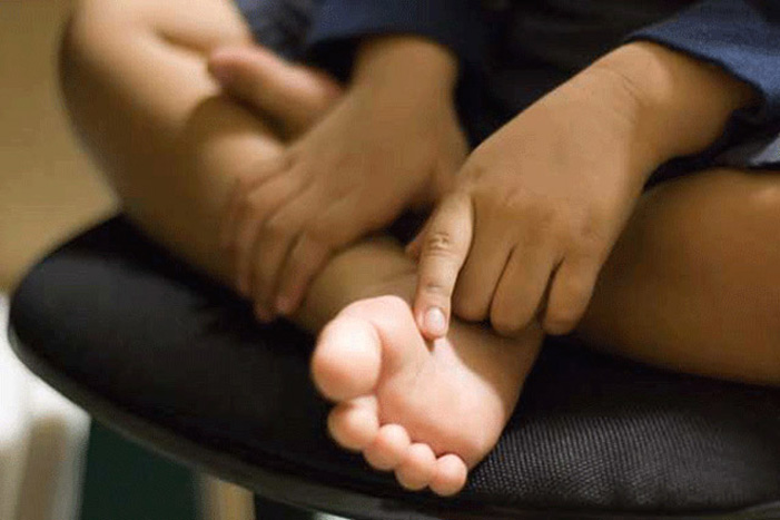 Παιδικές κάλτσες διανέμει ο Σύλλογος Πολυτέκνων Ρεθύμνου
