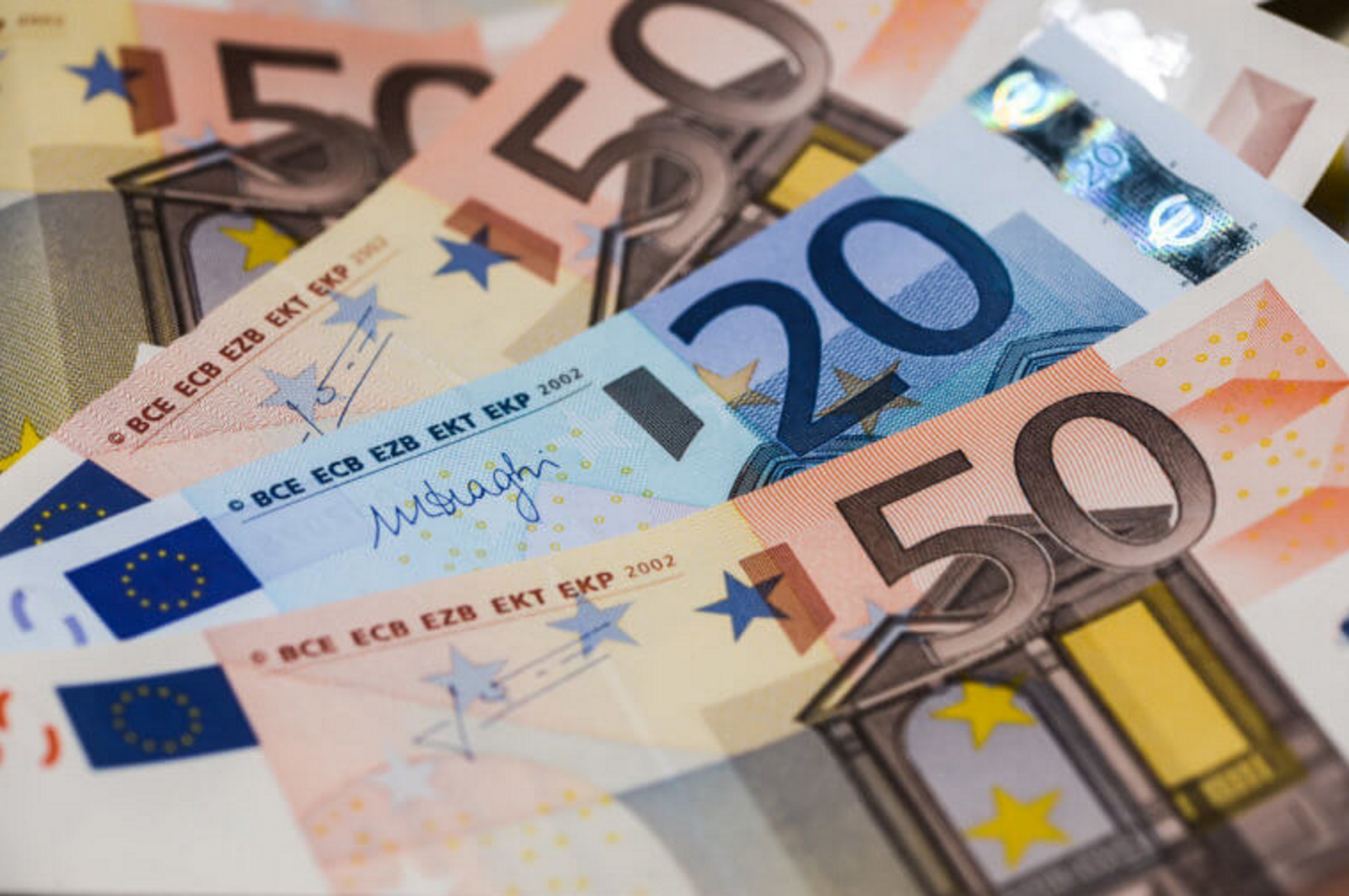 Ηράκλειο: Ο έλεγχος στην αποθήκη αποκάλυψε 710.000 ευρώ!