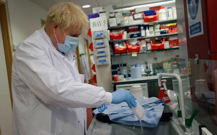 Αγγλία: Η επικεφαλής για το εμβόλιο του κορονοϊού έδωσε απόρρητα δεδομένα σε Αμερικανούς