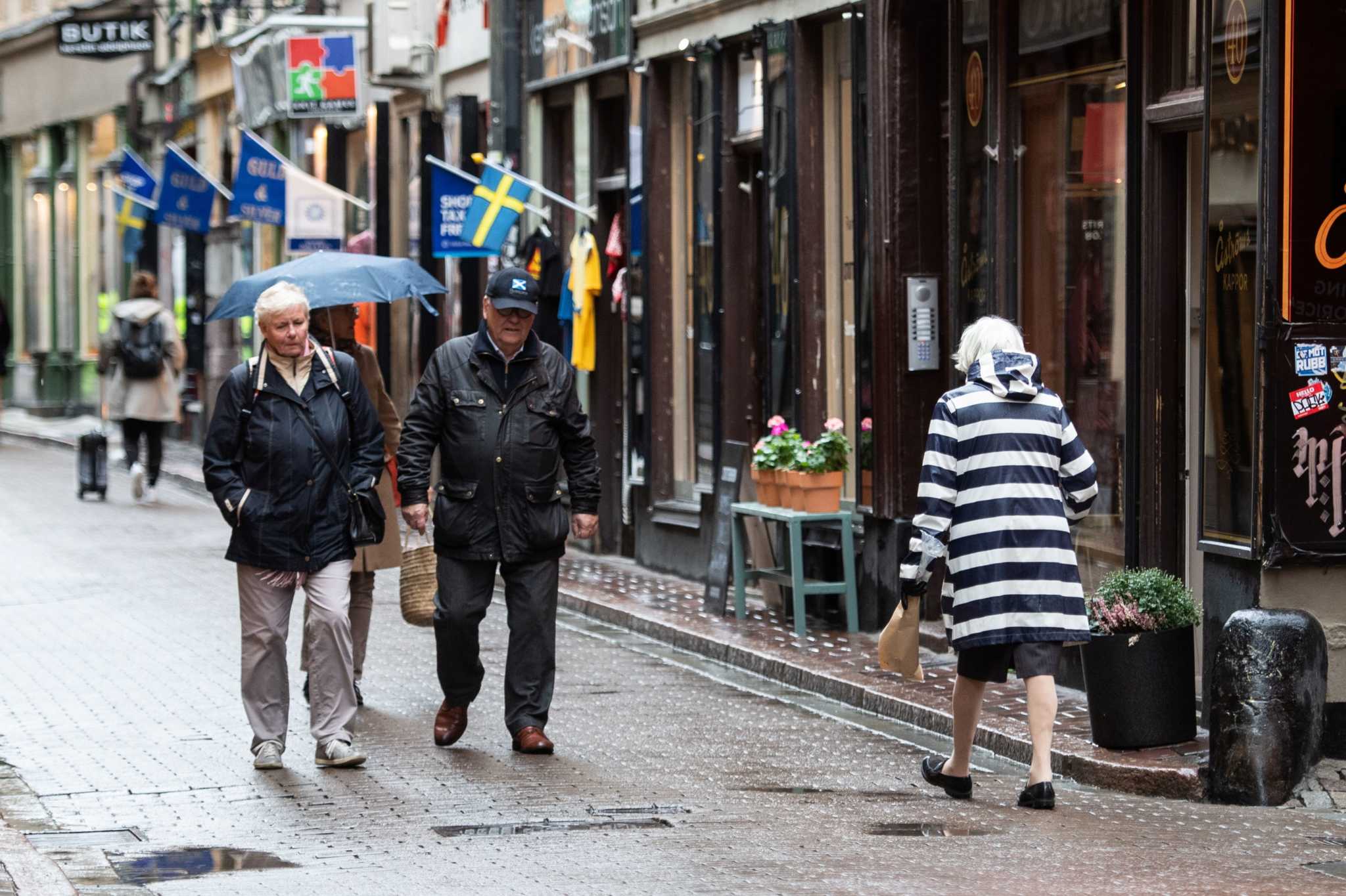 «Βράζει» η Σουηδία! Ρεκόρ θανάτων από κορονοϊό